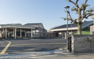 行田市斎場の外観