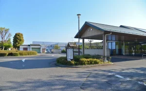 新座市営墓苑の外観